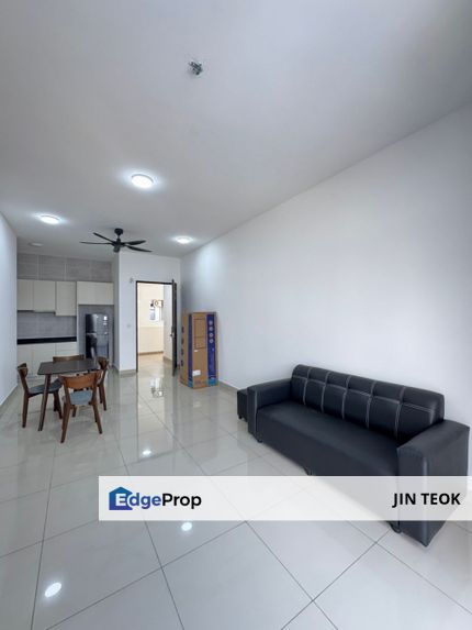 Twin Tower Residence Near Ciq Three Bedrooms Fully Furnished, Johor, Johor Bahru