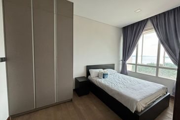 Puteri Cove Residences