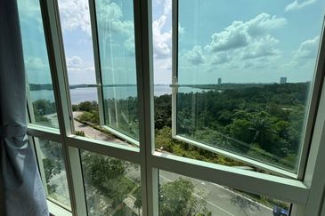 Puteri Cove Residences