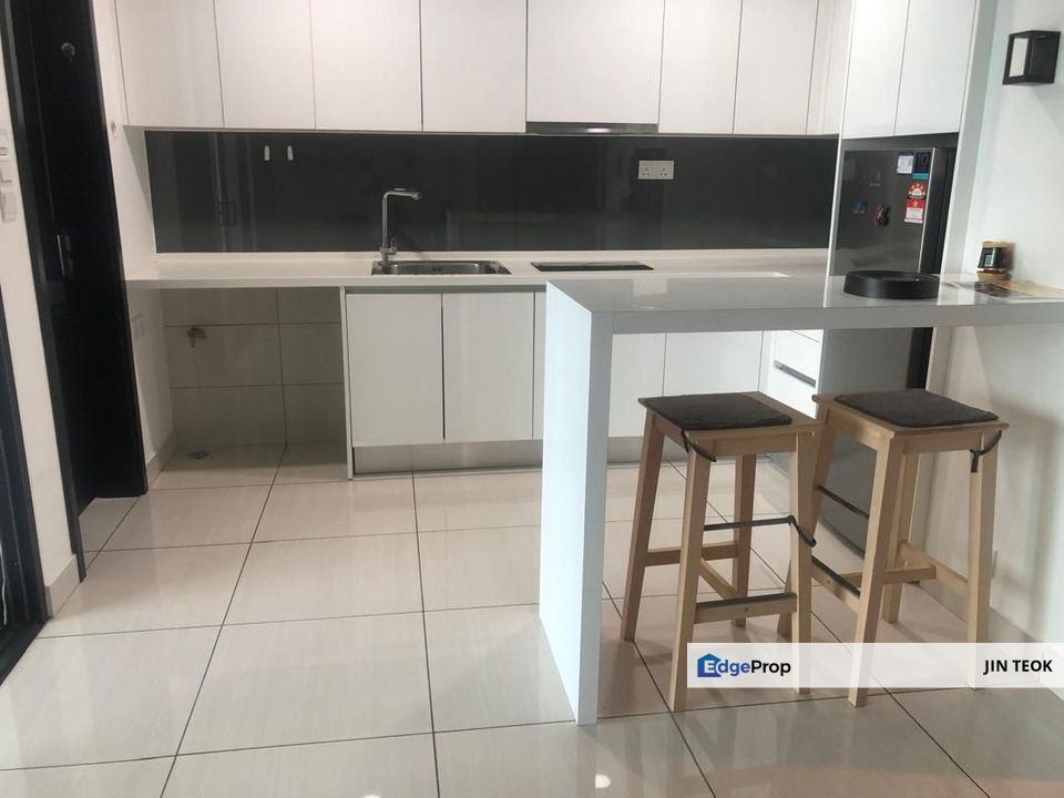 Almas Suites @ Puteri Harbour Fully Furnished Unit with Balcony, Johor, 