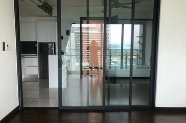 Almas Suites @ Puteri Harbour