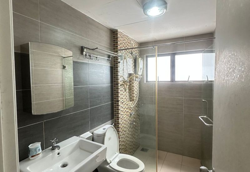 Ujana Executive Apartment