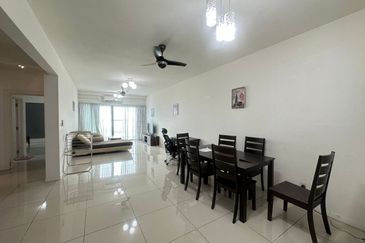 Ujana Executive Apartment