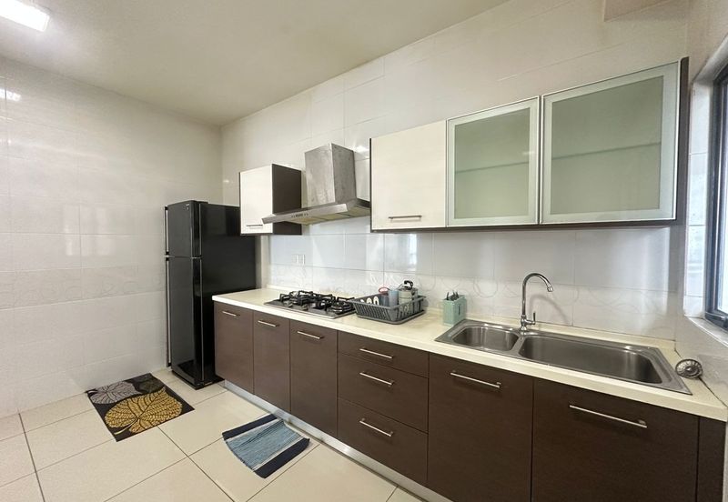 Ujana Executive Apartment