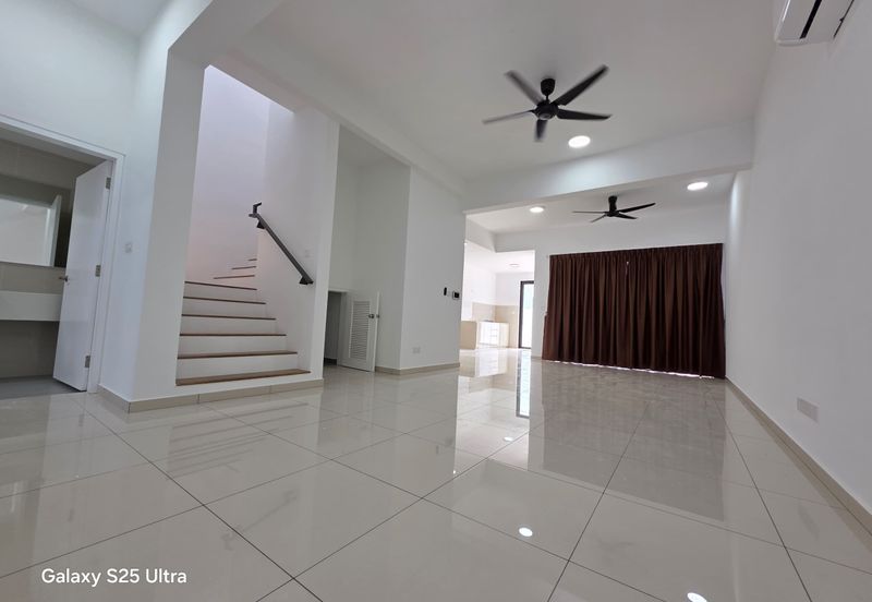 Sunway Citrine Lakehomes