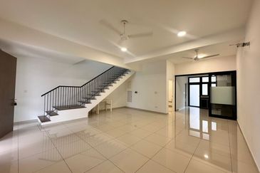 Sunway Citrine Lakehomes