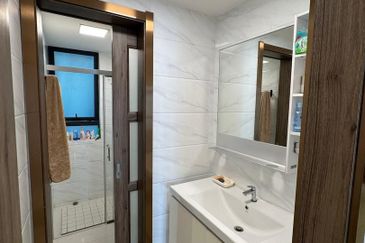 Starview Bay @ Forest City