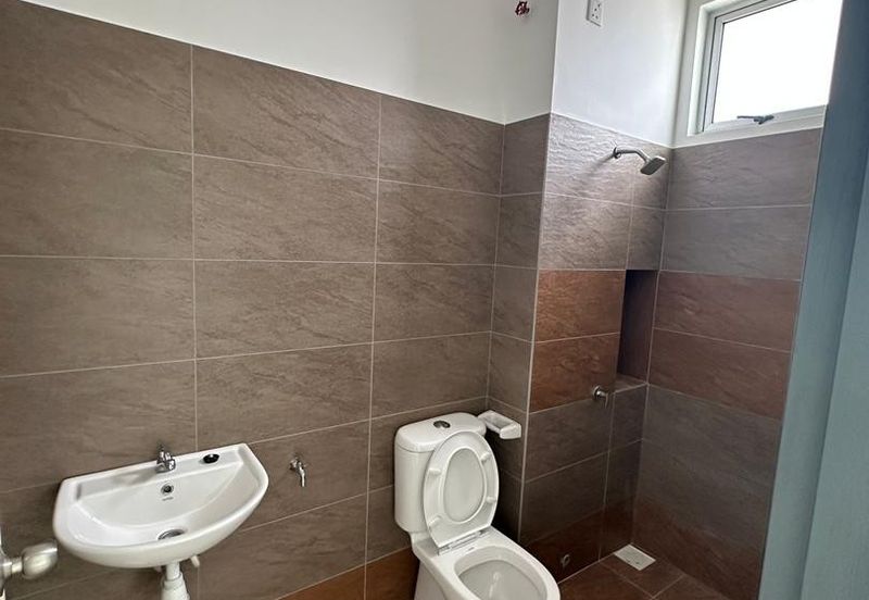 Iconia Garden Residence @ Taman Impian Emas