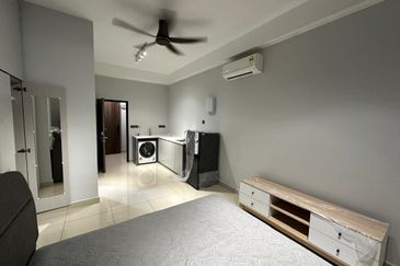 Twin Tower Residence