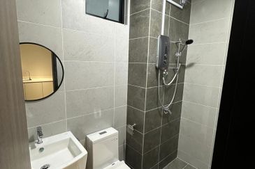 Twin Tower Residence