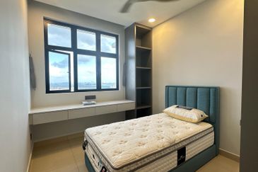 Twin Tower Residence