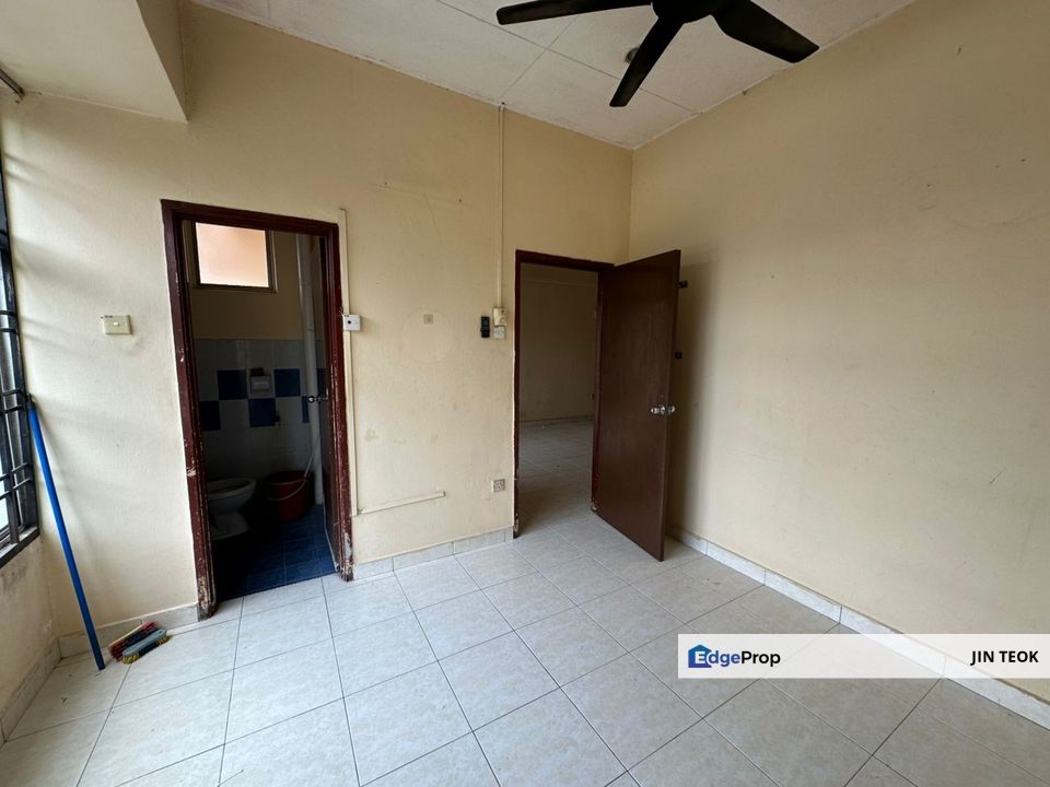 Nusa Bestari Shop Apartment, Johor, Johor Bahru