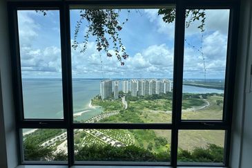 Carnelian Tower Forest City