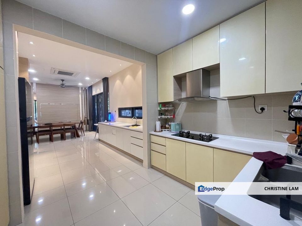 id design endlot wisteria rimbayu for sale 23x80 +13ft xtra garden look new n move in superb deal 1.38m, Selangor, Telok Panglima Garang