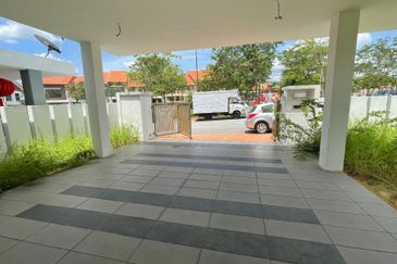 Tari 2 @ Alam Impian