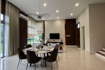 Broadleaf Residences, Hometree