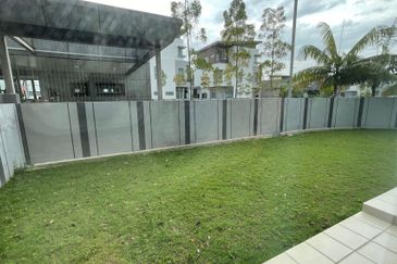 Broadleaf Residences, Hometree