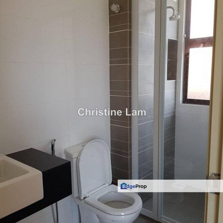 Pentas 4 @corner, Selangor, 