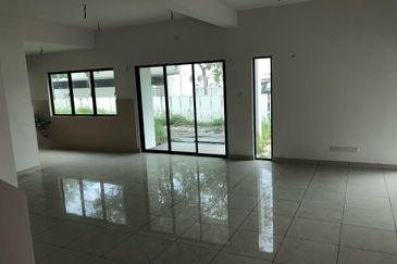 Tari 2 @ Alam Impian