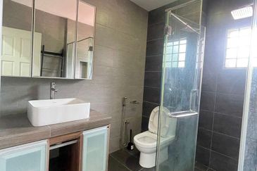 Canal Gardens, Kota Kemuning