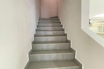 Canal Gardens, Kota Kemuning