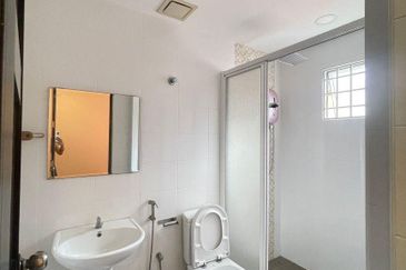 Canal Gardens, Kota Kemuning