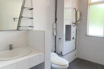 Canal Gardens, Kota Kemuning