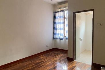 Canal Gardens, Kota Kemuning