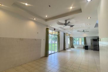 Canal Gardens, Kota Kemuning