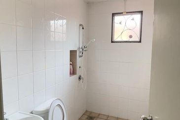 Canal Gardens, Kota Kemuning