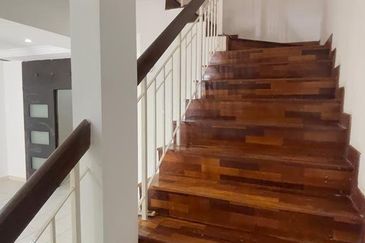 Canal Gardens, Kota Kemuning