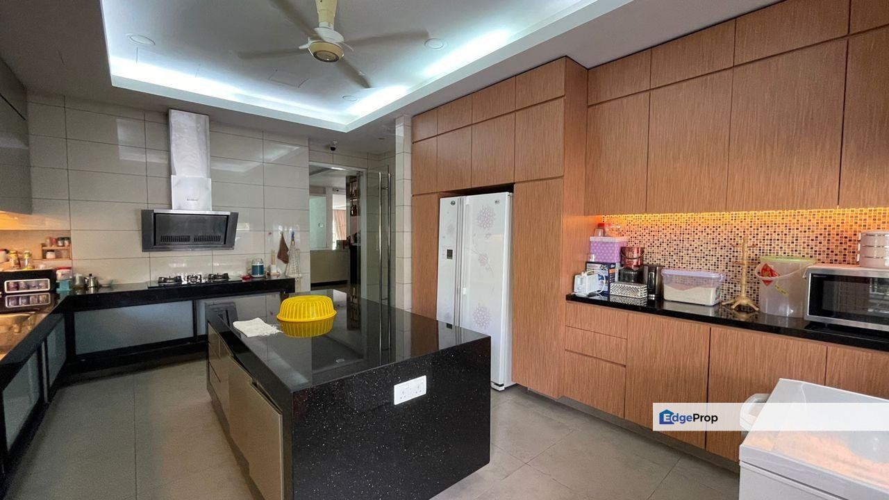 Kota Kemuning Hills, Selangor, Shah Alam