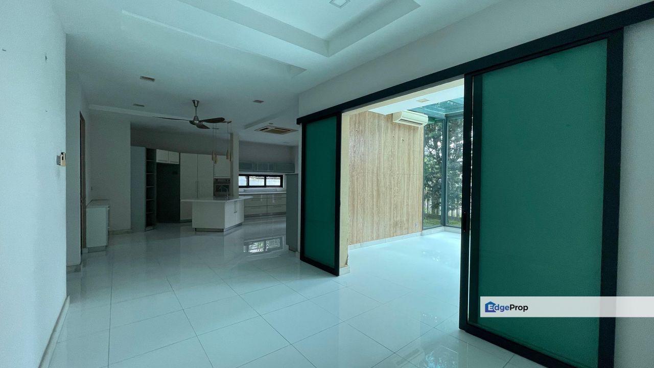 Kota Kemuning Hills, Selangor, Shah Alam