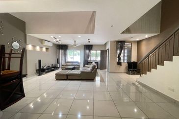 Canal Gardens, Kota Kemuning