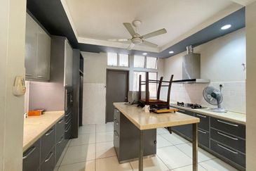 Canal Gardens, Kota Kemuning