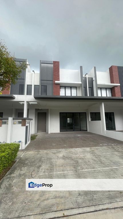 Twentyfive.7 Lucent Residences, Selangor, Telok Panglima Garang