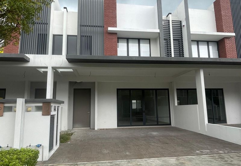 Twentyfive.7 Lucent Residences