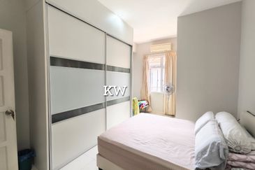 Jalan Kemuning Palma 33/37