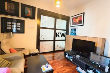 Jalan Kemuning Palma 33/37