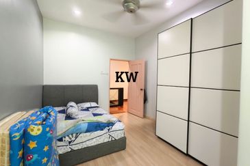 Jalan Kemuning Palma 33/37