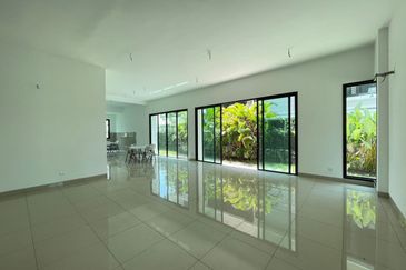 Althea @ Alam Impian