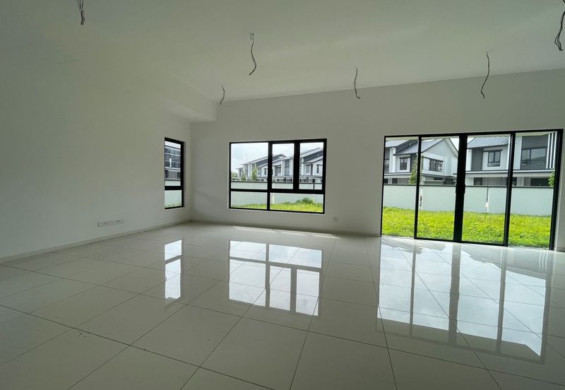 Freesia Residences @ Tropicana Aman