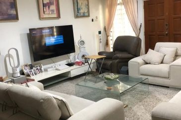 Jalan Bunga Melati 2/2