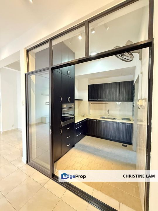 Lagoon Suite Condominium Kota Kemuning For Sale, Selangor, Kota Kemuning