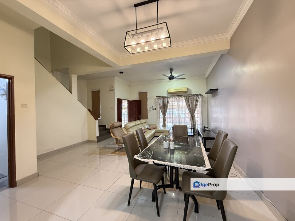 Kota kemuning canal garden , centre town, renovated move in only 880kneg , Selangor, Kota Kemuning