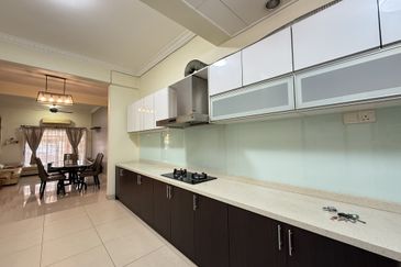 Canal Gardens, Kota Kemuning