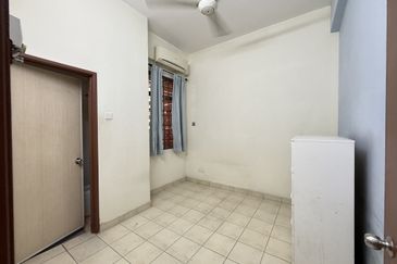 Canal Gardens, Kota Kemuning