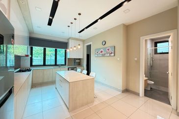 Althea @ Alam Impian