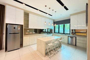 Althea @ Alam Impian