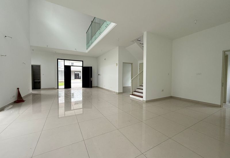 Broadleaf Residences, Hometree